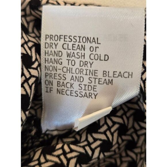 Ava Christine Womens Black White Geometric Pattern Sleeveless Blouse Medium - Picture 9 of 10